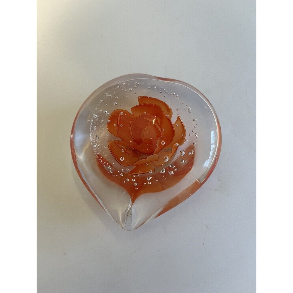 Art Glass Heart Shaped Orange Rose Flowers Controlled Bubble Paperweight